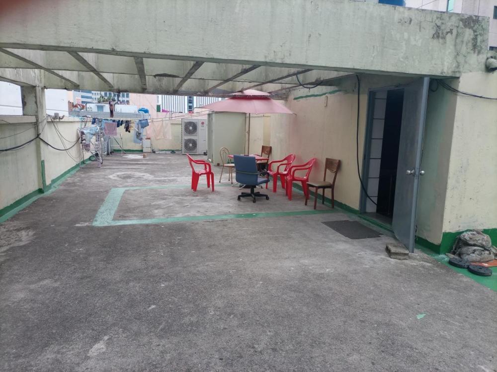 Mokhwatel Hostel Busan Exterior photo